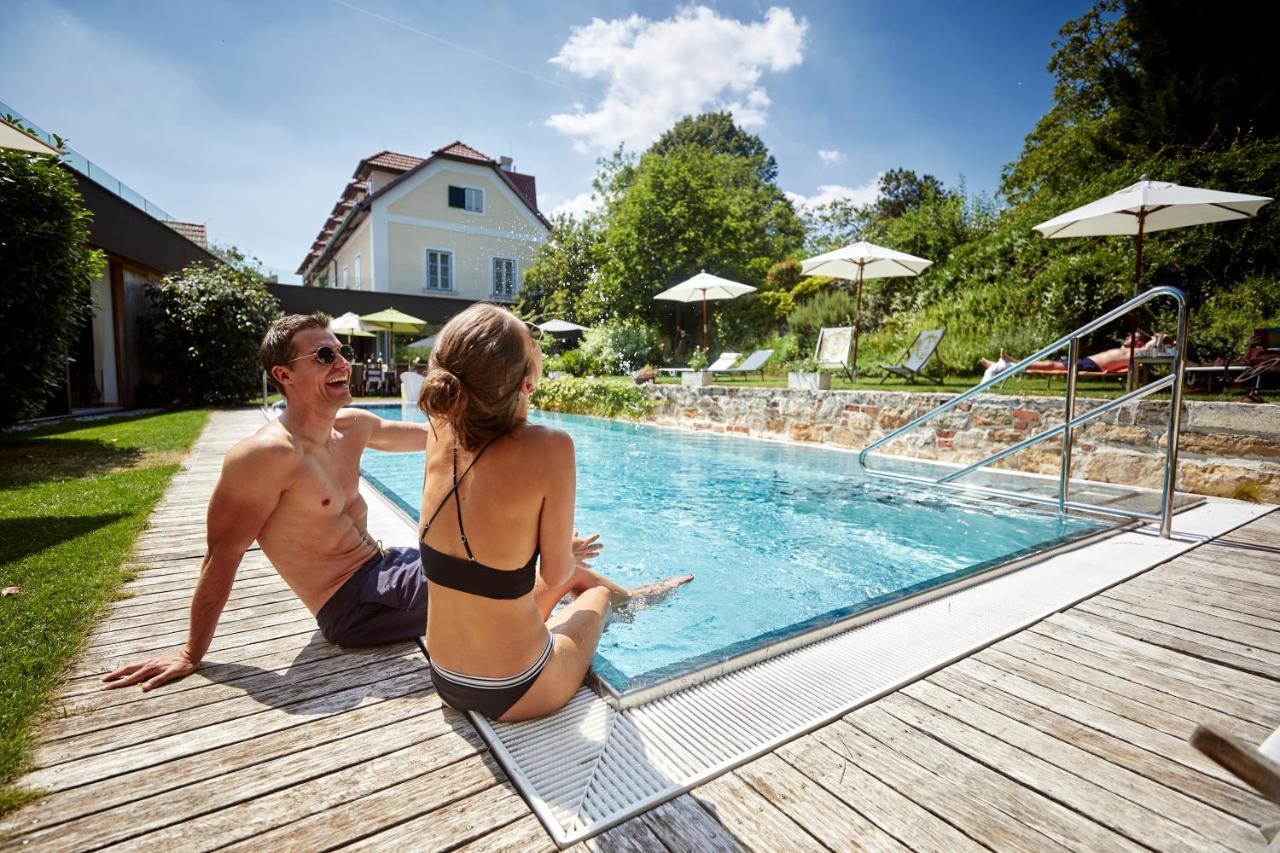 Hotel Landhaus Moserhof Gumpoldskirchen Exterior foto